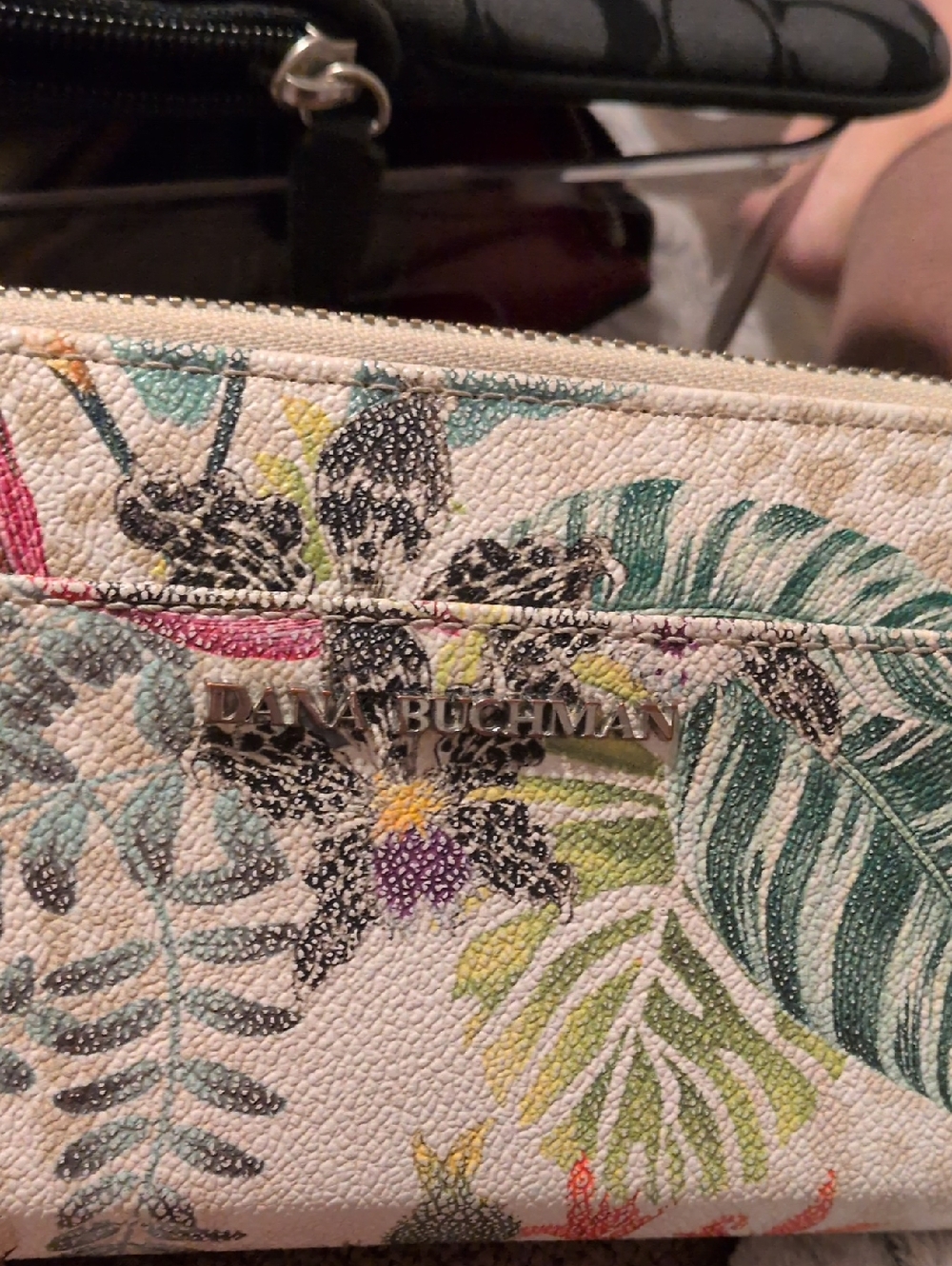 DANA BUCHMAN ZIP AROUND WALLET - FloraL Design